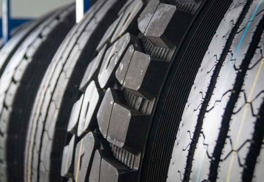 Грузовые шины